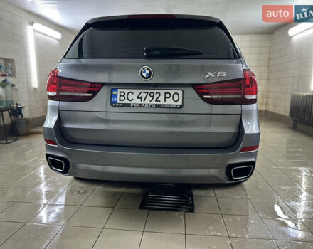 Сірий БМВ Х5, об'ємом двигуна 2.99 л та пробігом 140 тис. км за 38999 $, фото 4 на Automoto.ua