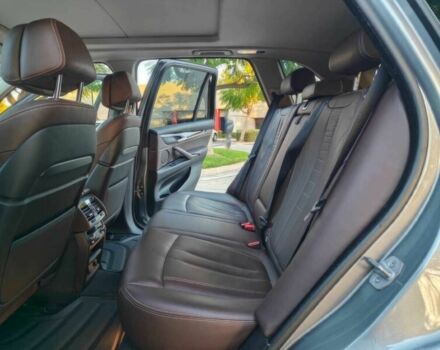 Серый БМВ Х5, объемом двигателя 3 л и пробегом 77 тыс. км за 14600 $, фото 12 на Automoto.ua