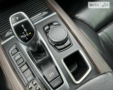 Сірий БМВ Х5, об'ємом двигуна 2 л та пробігом 179 тис. км за 28500 $, фото 27 на Automoto.ua