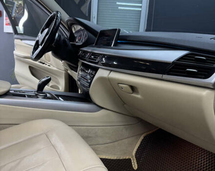 Серый БМВ Х5, объемом двигателя 2 л и пробегом 260 тыс. км за 23999 $, фото 37 на Automoto.ua