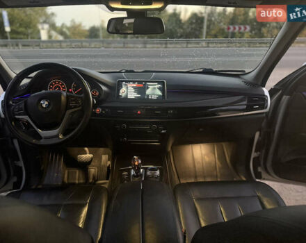 Серый БМВ Х5, объемом двигателя 2.98 л и пробегом 150 тыс. км за 27000 $, фото 15 на Automoto.ua
