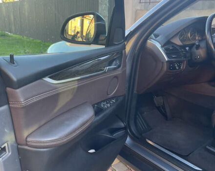 Серый БМВ Х5, объемом двигателя 2 л и пробегом 232 тыс. км за 24000 $, фото 27 на Automoto.ua