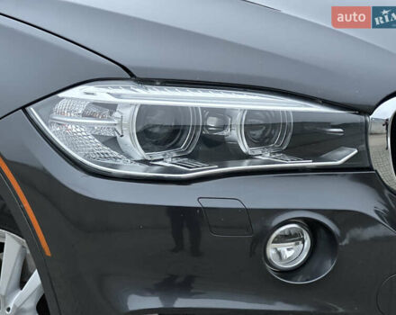 Серый БМВ Х5, объемом двигателя 3 л и пробегом 198 тыс. км за 25999 $, фото 28 на Automoto.ua