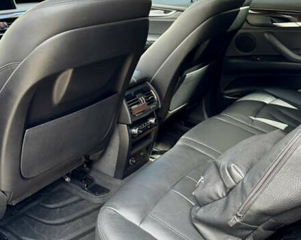 Серый БМВ Х5, объемом двигателя 2 л и пробегом 121 тыс. км за 32999 $, фото 9 на Automoto.ua