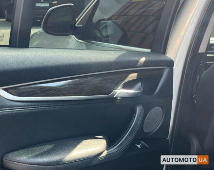 Серый БМВ Х5, объемом двигателя 3 л и пробегом 303 тыс. км за 21700 $, фото 14 на Automoto.ua