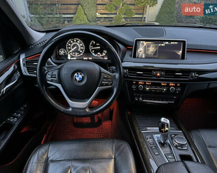 Серый БМВ Х5, объемом двигателя 3 л и пробегом 198 тыс. км за 25999 $, фото 80 на Automoto.ua