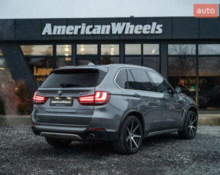 Сірий БМВ Х5, об'ємом двигуна 2.98 л та пробігом 208 тис. км за 21900 $, фото 4 на Automoto.ua