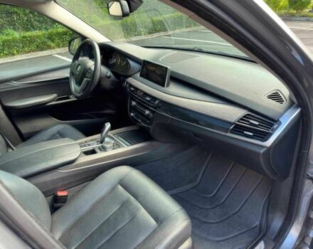 Серый БМВ Х5, объемом двигателя 3 л и пробегом 80 тыс. км за 12500 $, фото 8 на Automoto.ua