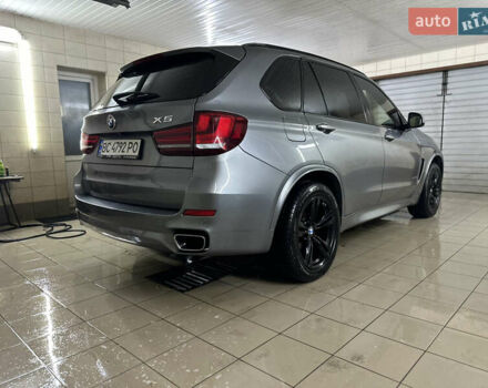 Сірий БМВ Х5, об'ємом двигуна 2.99 л та пробігом 140 тис. км за 38999 $, фото 5 на Automoto.ua