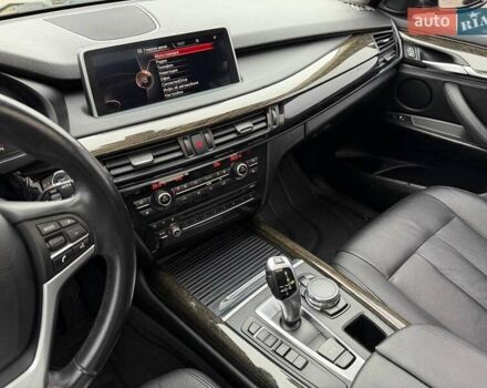 Серый БМВ Х5, объемом двигателя 2.98 л и пробегом 148 тыс. км за 25000 $, фото 51 на Automoto.ua