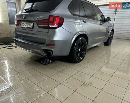 Сірий БМВ Х5, об'ємом двигуна 2.99 л та пробігом 140 тис. км за 38999 $, фото 6 на Automoto.ua
