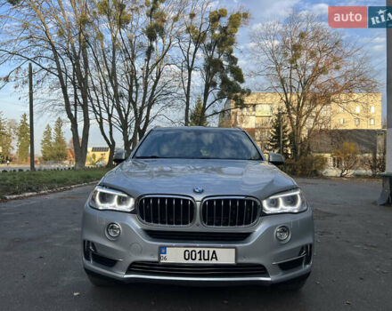 Серый БМВ Х5, объемом двигателя 2 л и пробегом 85 тыс. км за 29500 $, фото 1 на Automoto.ua