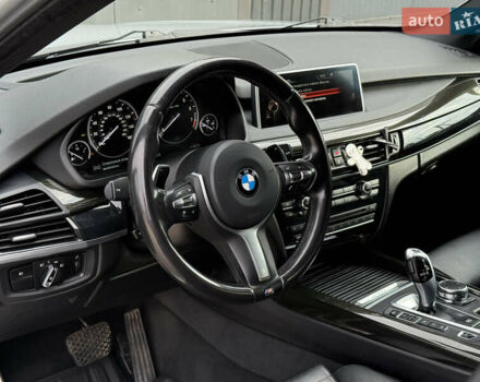 Сірий БМВ Х5, об'ємом двигуна 2 л та пробігом 218 тис. км за 25000 $, фото 9 на Automoto.ua