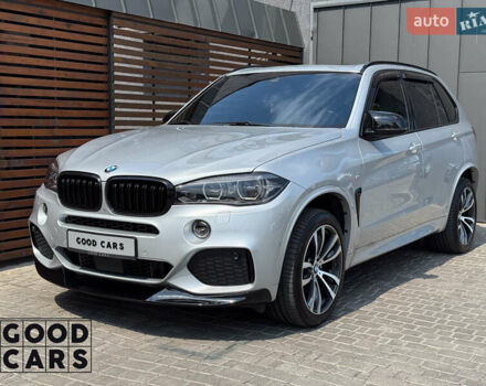 Серый БМВ Х5, объемом двигателя 2.99 л и пробегом 233 тыс. км за 38000 $, фото 2 на Automoto.ua
