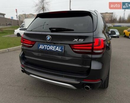Серый БМВ Х5, объемом двигателя 2.98 л и пробегом 148 тыс. км за 25000 $, фото 26 на Automoto.ua