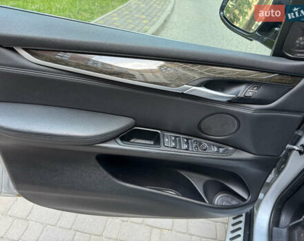 Серый БМВ Х5, объемом двигателя 2.98 л и пробегом 160 тыс. км за 25000 $, фото 9 на Automoto.ua