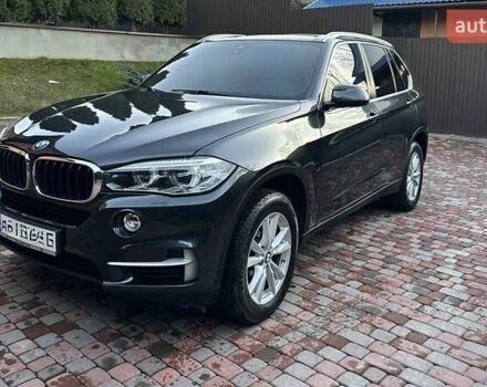 Серый БМВ Х5, объемом двигателя 2 л и пробегом 192 тыс. км за 28888 $, фото 1 на Automoto.ua