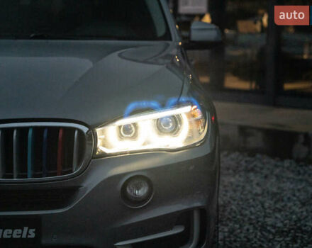 Сірий БМВ Х5, об'ємом двигуна 2.98 л та пробігом 208 тис. км за 21900 $, фото 16 на Automoto.ua