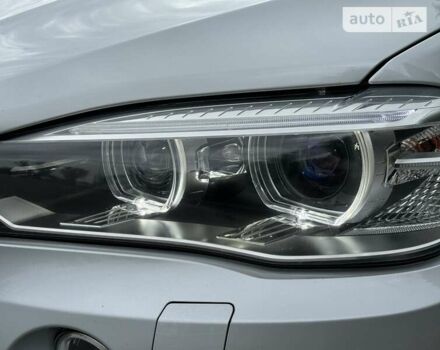 Сірий БМВ Х5, об'ємом двигуна 2 л та пробігом 179 тис. км за 28500 $, фото 13 на Automoto.ua