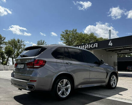 Серый БМВ Х5, объемом двигателя 2.99 л и пробегом 196 тыс. км за 37000 $, фото 5 на Automoto.ua
