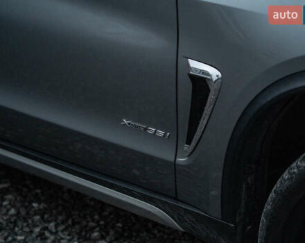 Сірий БМВ Х5, об'ємом двигуна 2.98 л та пробігом 208 тис. км за 21900 $, фото 12 на Automoto.ua