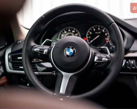 Серый БМВ Х5, объемом двигателя 2 л и пробегом 66 тыс. км за 34500 $, фото 2 на Automoto.ua