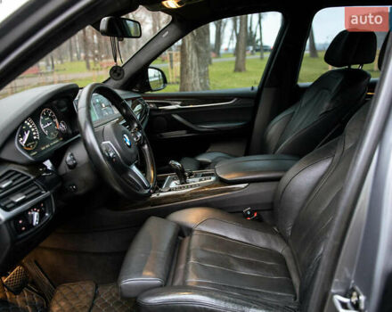 Серый БМВ Х5, объемом двигателя 2.99 л и пробегом 180 тыс. км за 37000 $, фото 17 на Automoto.ua