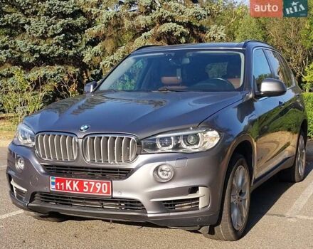 Серый БМВ Х5, объемом двигателя 2 л и пробегом 170 тыс. км за 23999 $, фото 1 на Automoto.ua