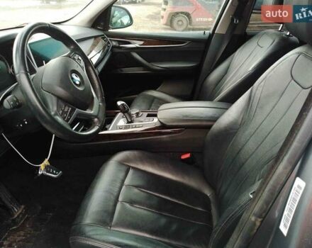 Сірий БМВ Х5, об'ємом двигуна 3 л та пробігом 200 тис. км за 8500 $, фото 12 на Automoto.ua