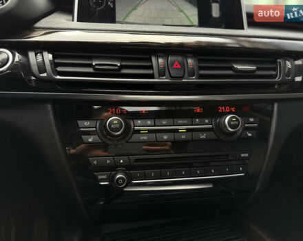 Сірий БМВ Х5, об'ємом двигуна 2.98 л та пробігом 159 тис. км за 22300 $, фото 28 на Automoto.ua