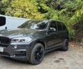 Серый БМВ Х5, объемом двигателя 3 л и пробегом 252 тыс. км за 21900 $, фото 4 на Automoto.ua