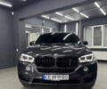 Серый БМВ Х5, объемом двигателя 2 л и пробегом 260 тыс. км за 23999 $, фото 2 на Automoto.ua