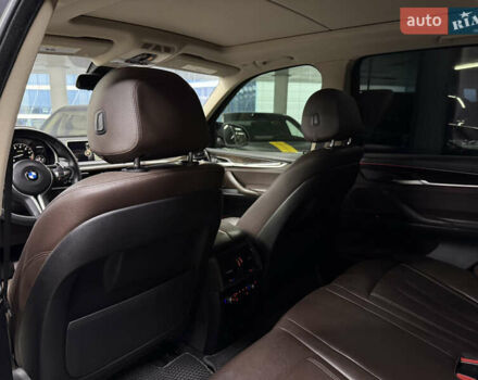 Серый БМВ Х5, объемом двигателя 2.98 л и пробегом 212 тыс. км за 22900 $, фото 22 на Automoto.ua