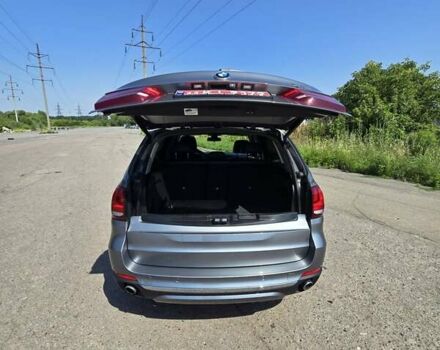 Сірий БМВ Х5, об'ємом двигуна 3 л та пробігом 237 тис. км за 24900 $, фото 32 на Automoto.ua