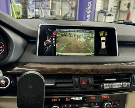 Сірий БМВ Х5, об'ємом двигуна 2.98 л та пробігом 162 тис. км за 24200 $, фото 11 на Automoto.ua