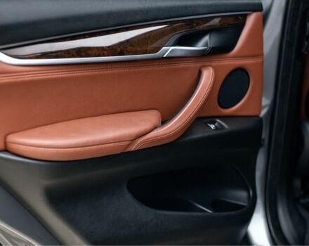 Серый БМВ Х5, объемом двигателя 2 л и пробегом 66 тыс. км за 34500 $, фото 10 на Automoto.ua