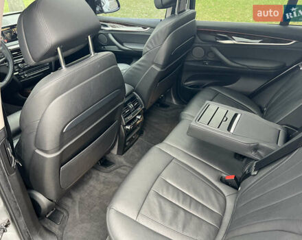 Серый БМВ Х5, объемом двигателя 2.98 л и пробегом 150 тыс. км за 24500 $, фото 26 на Automoto.ua