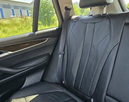 Сірий БМВ Х5, об'ємом двигуна 3 л та пробігом 237 тис. км за 24900 $, фото 39 на Automoto.ua