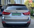 Сірий БМВ Х5, об'ємом двигуна 2 л та пробігом 160 тис. км за 26900 $, фото 4 на Automoto.ua