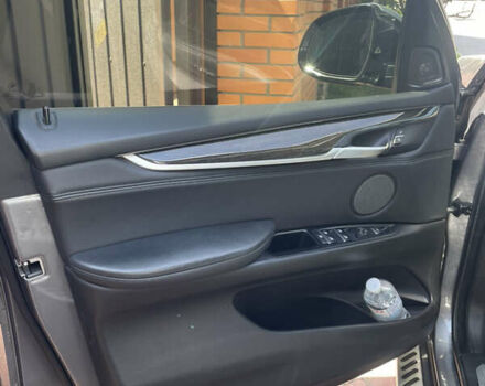 Серый БМВ Х5, объемом двигателя 3 л и пробегом 166 тыс. км за 24500 $, фото 20 на Automoto.ua