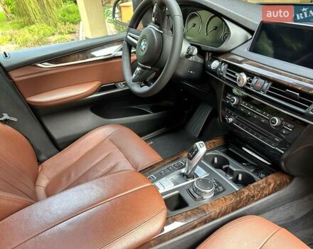 Сірий БМВ Х5, об'ємом двигуна 2 л та пробігом 235 тис. км за 23000 $, фото 14 на Automoto.ua