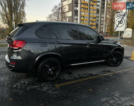 Серый БМВ Х5, объемом двигателя 2.98 л и пробегом 199 тыс. км за 24200 $, фото 3 на Automoto.ua