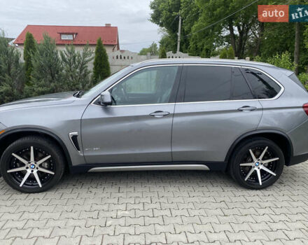 Серый БМВ Х5, объемом двигателя 2.98 л и пробегом 208 тыс. км за 21800 $, фото 5 на Automoto.ua