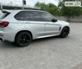 Сірий БМВ Х5, об'ємом двигуна 2 л та пробігом 179 тис. км за 28500 $, фото 5 на Automoto.ua