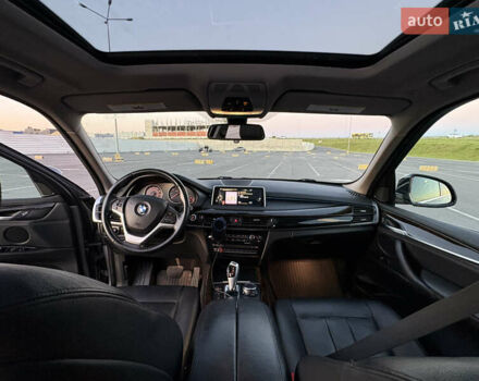 Сірий БМВ Х5, об'ємом двигуна 2.99 л та пробігом 213 тис. км за 26200 $, фото 18 на Automoto.ua