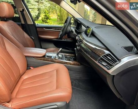 Сірий БМВ Х5, об'ємом двигуна 2 л та пробігом 235 тис. км за 23000 $, фото 13 на Automoto.ua