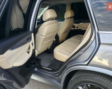 Серый БМВ Х5, объемом двигателя 2.98 л и пробегом 148 тыс. км за 26000 $, фото 22 на Automoto.ua