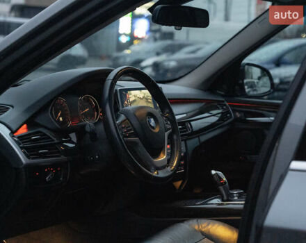 Сірий БМВ Х5, об'ємом двигуна 2.98 л та пробігом 208 тис. км за 21900 $, фото 23 на Automoto.ua
