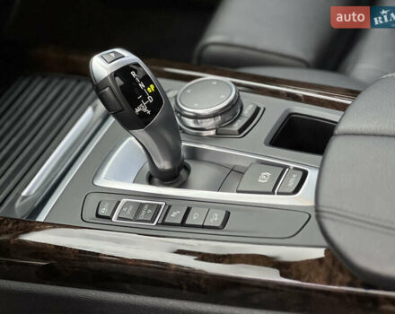 Серый БМВ Х5, объемом двигателя 2.98 л и пробегом 150 тыс. км за 24500 $, фото 21 на Automoto.ua