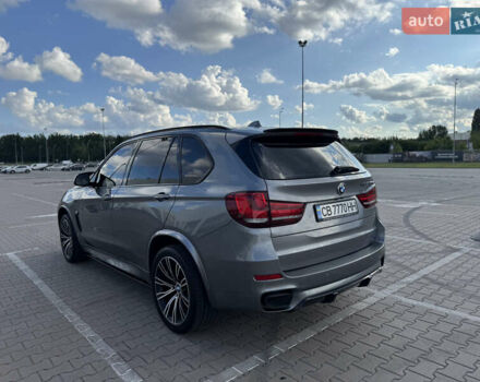 БМВ Х5 2015 в Чернигове на Automoto.ua Серый БМВ Х5, объемом двигателя 3 л и пробегом 206 тыс. км за 32000 $, фото 7 на Automoto.ua